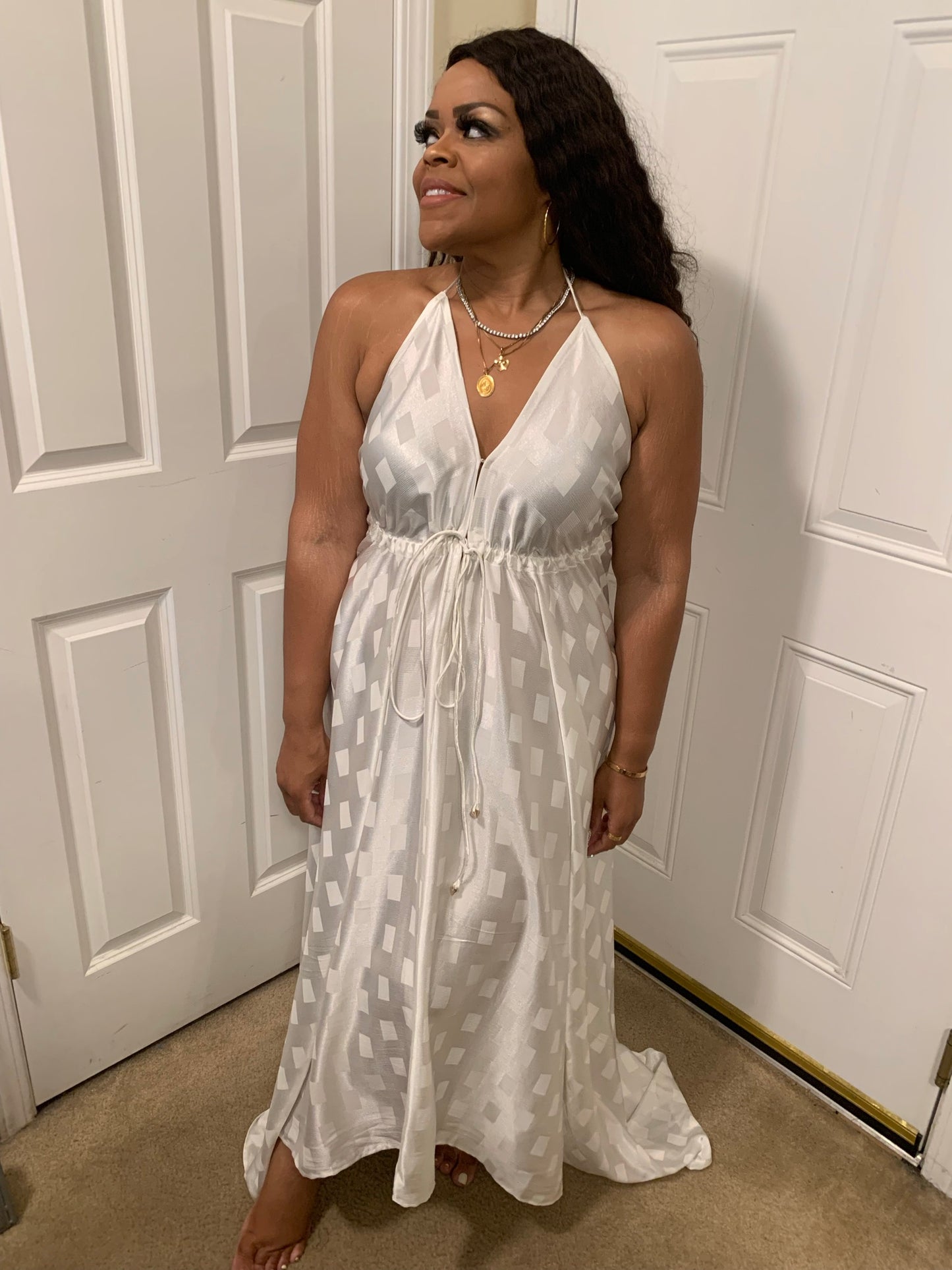 "Insatiable" Dress Solid Color (Curve)